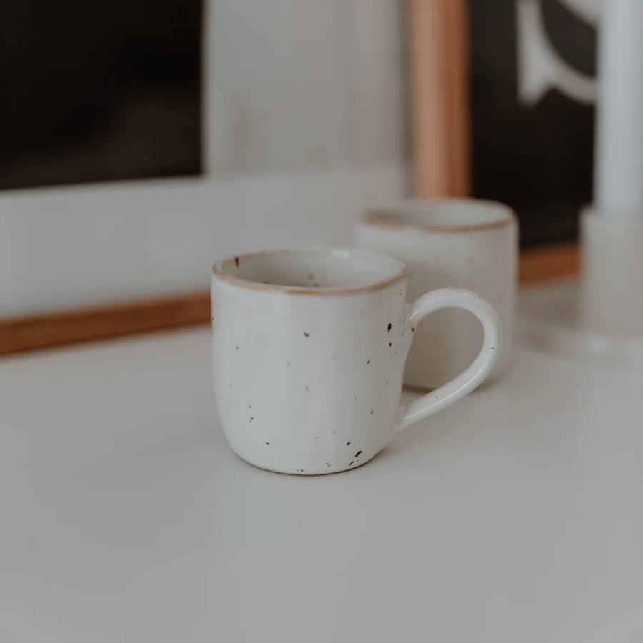 STEINGUT ESPRESSO TASSE "CALMA"